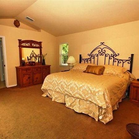 Universal Vacation Homes Fort Myers Bagian luar foto